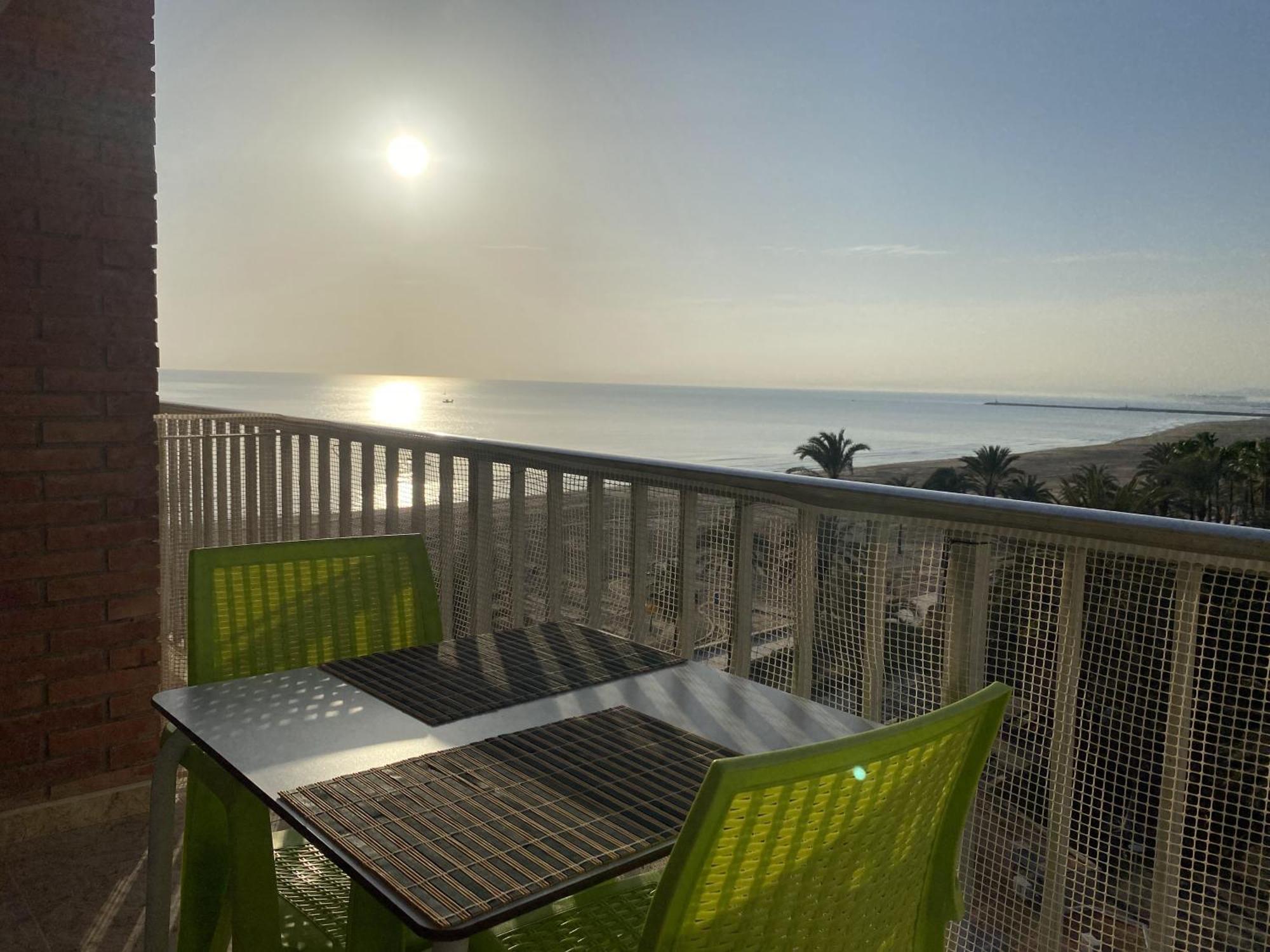 Beachfront And Cozy Apartment Cullera Ngoại thất bức ảnh